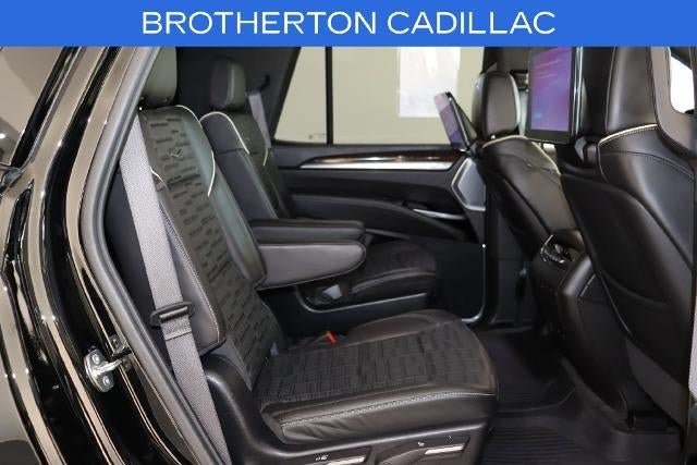 Used 2025 Cadillac Escalade Sport Platinum AWD/4WD image 35