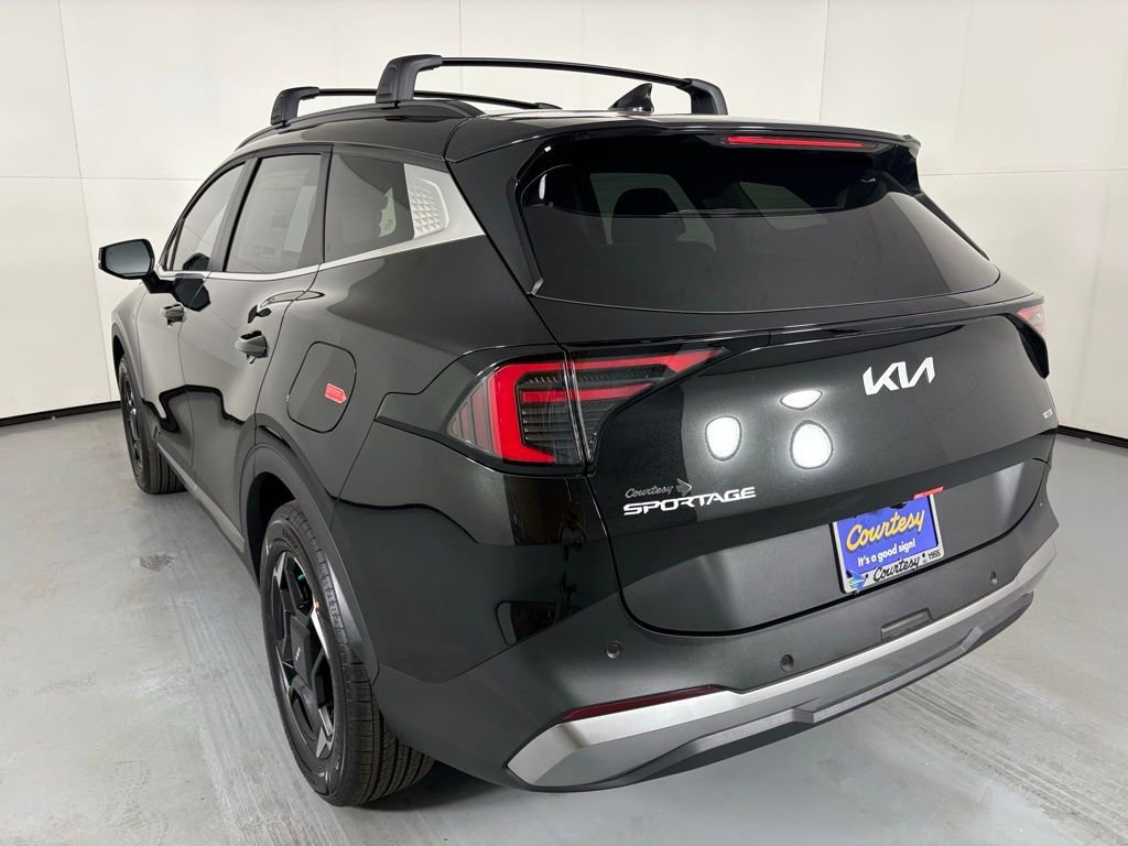 New 2026 Kia Sportage EX AWD/4WD image 6