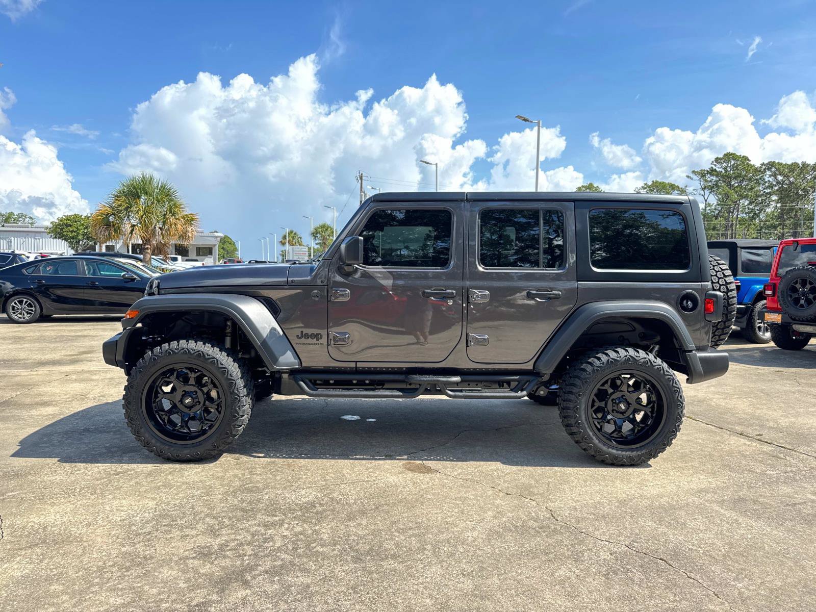 New 2026 Jeep Wrangler Unlimited Sport AWD/4WD image 12