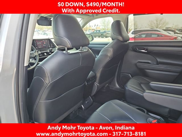 Used 2020 Toyota Highlander XLE image 27