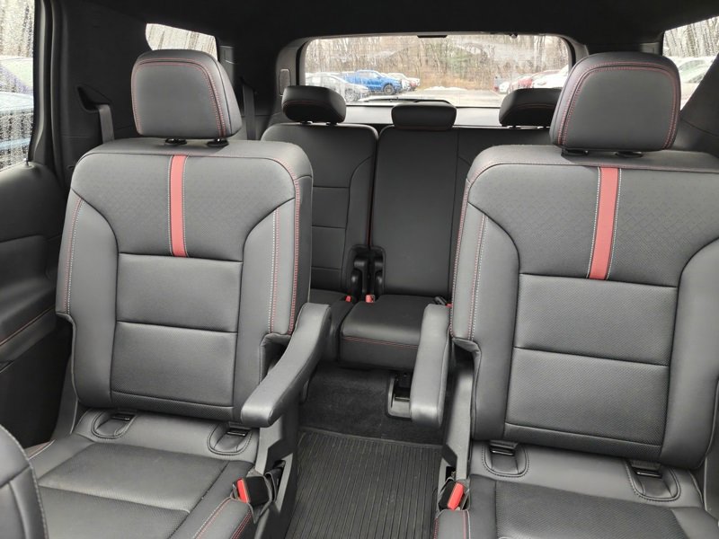 Certified 2024 Chevrolet Traverse RS w/ LPO, Floor Liner Package image 11