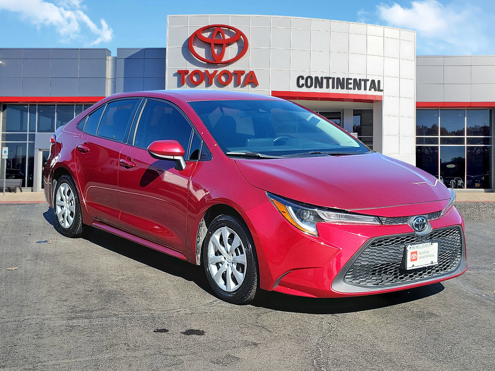 Certified 2022 Toyota Corolla LE video 2