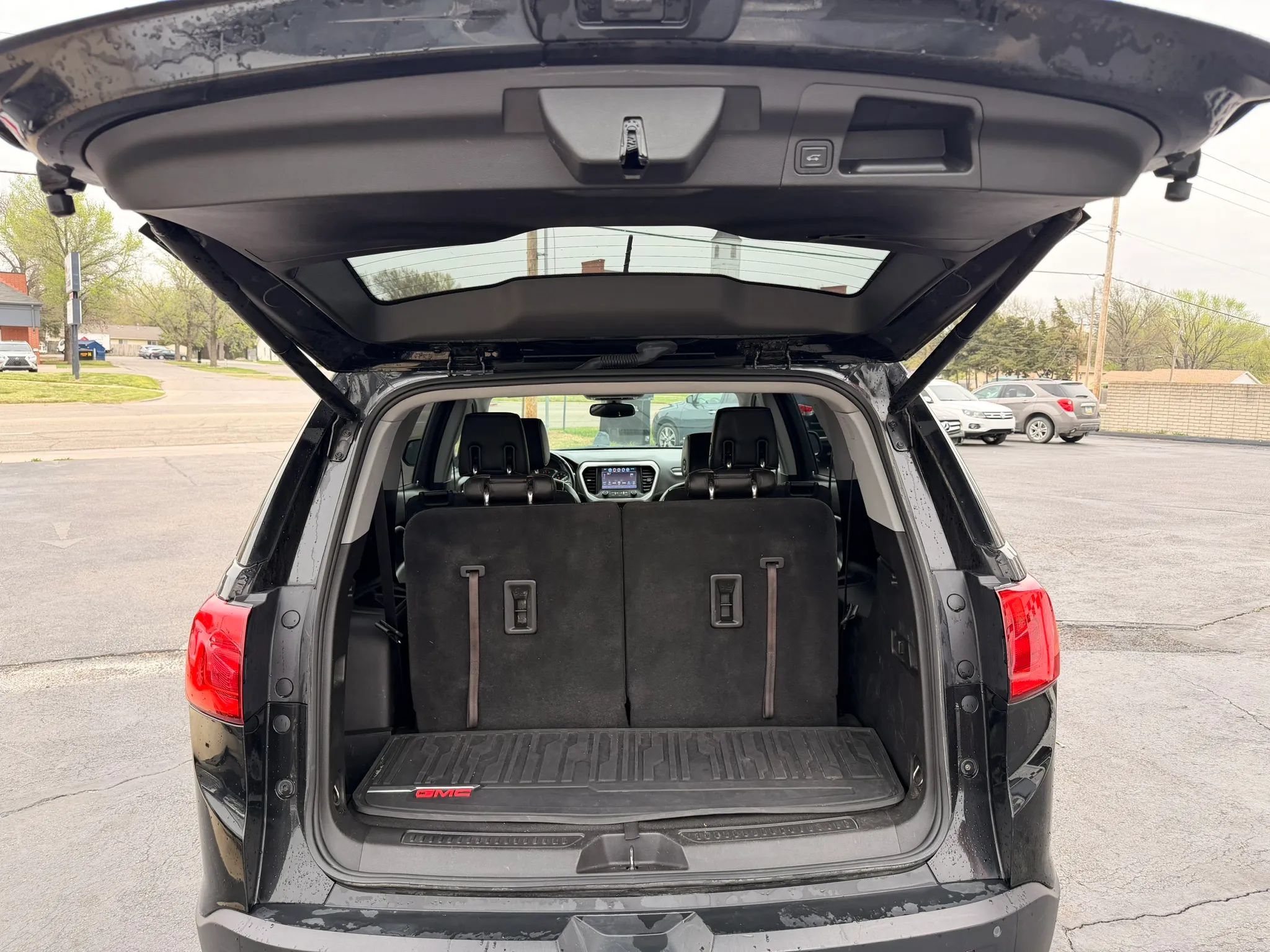 Used 2019 GMC Acadia SLT FWD image 5