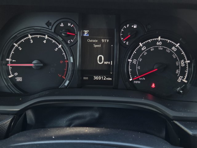Used 2023 Toyota 4Runner 40th Anniversary SE AWD/4WD image 13