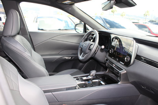 Certified 2025 Lexus RX 350 FWD image 5