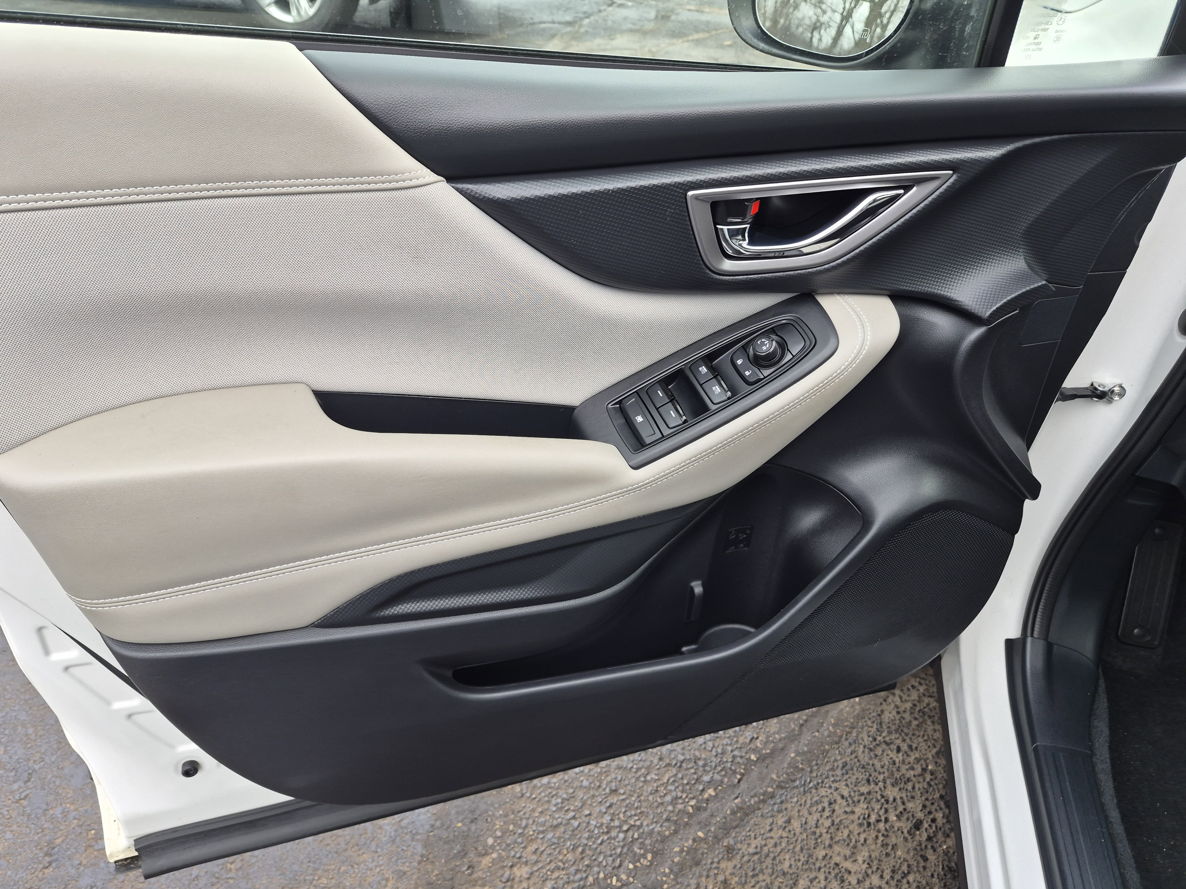 Used 2022 Subaru Forester Premium image 10