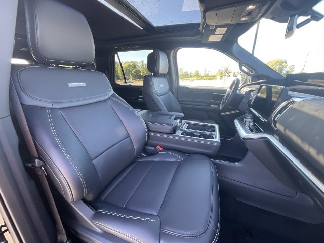 New 2027 Ford Expedition Max Platinum w/ Stealth Appearance Package AWD/4WD image 26