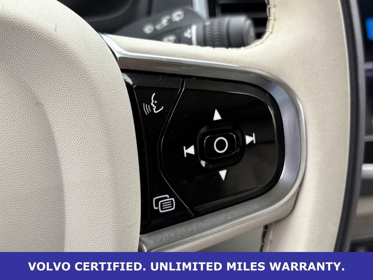 Certified 2024 Volvo XC90 T8 Plus w/ Protection Package Premier image 18
