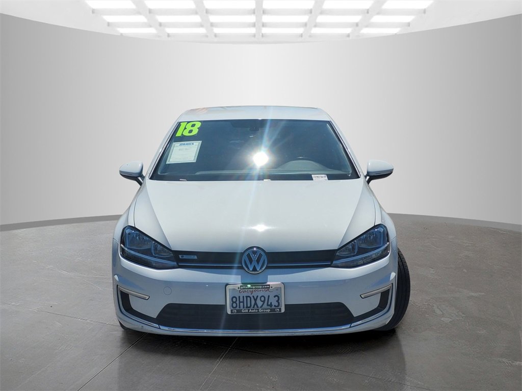 Used 2018 Volkswagen e-Golf SE image 2