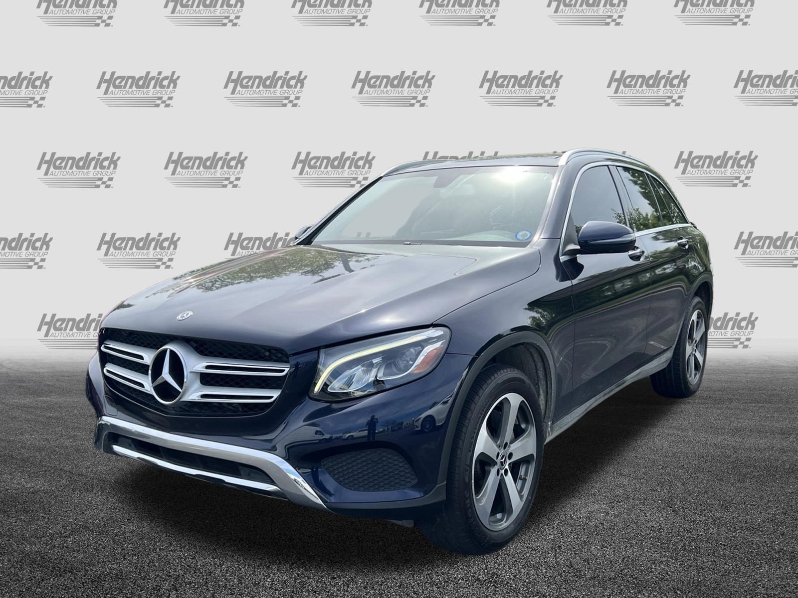 Used 2019 Mercedes-Benz GLC 300 4MATIC image 3