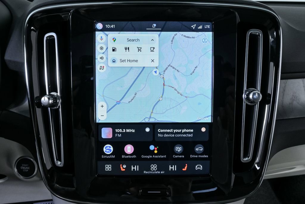 New 2026 Volvo XC40 B5 Ultra w/ Protection Package Premier image 15