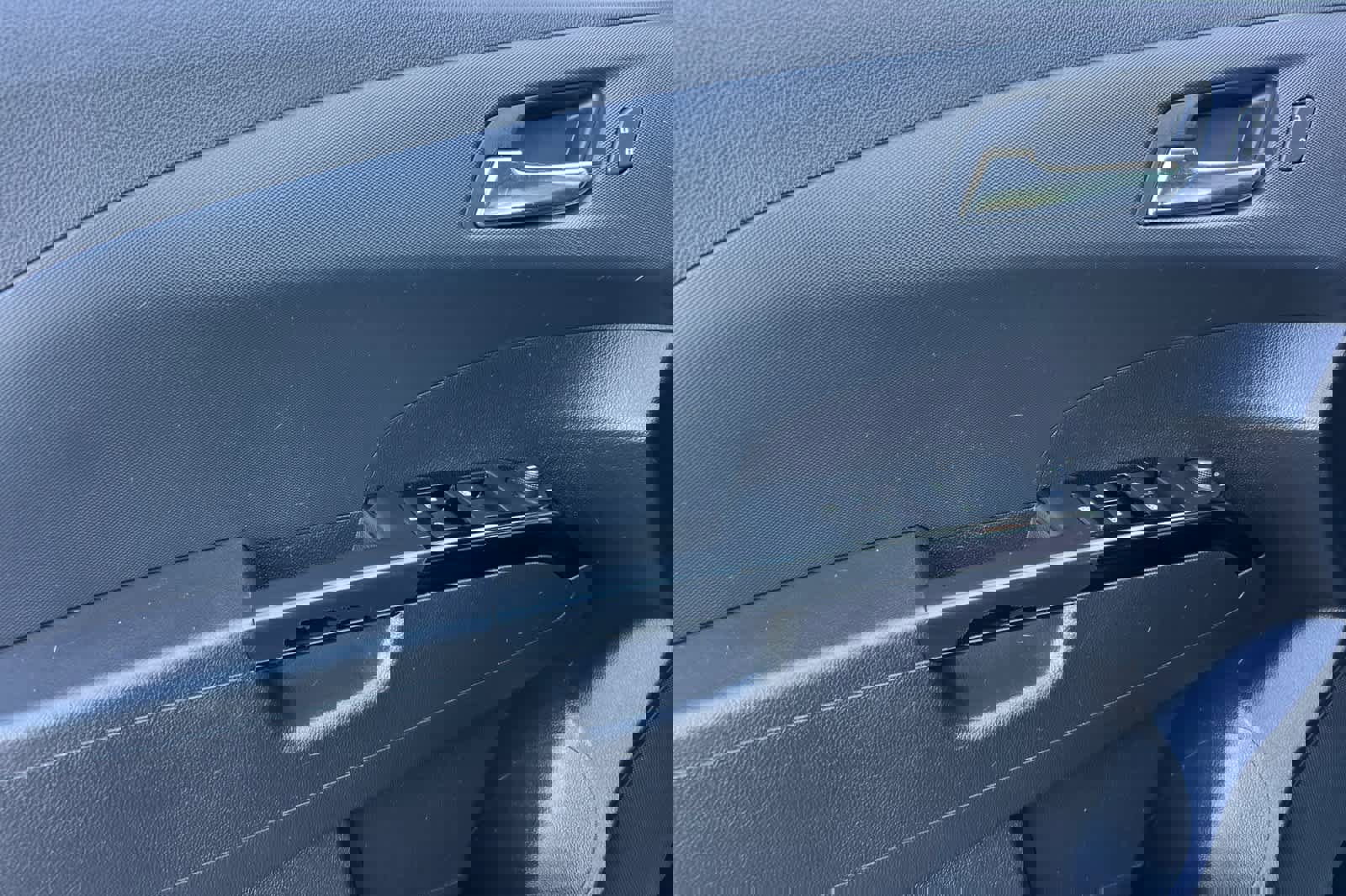 Used 2015 Chevrolet Sonic RS image 12