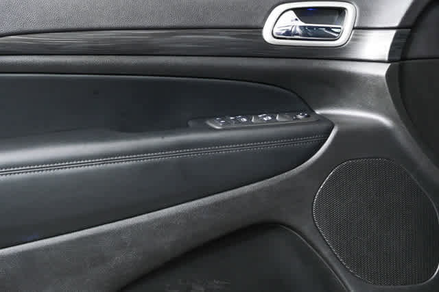 Used 2021 Jeep Grand Cherokee Laredo X image 6