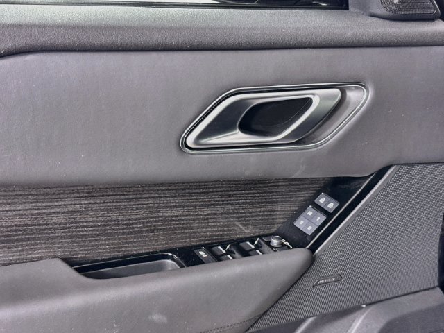 Certified 2024 Land Rover Range Rover Velar Dynamic HSE AWD/4WD image 20