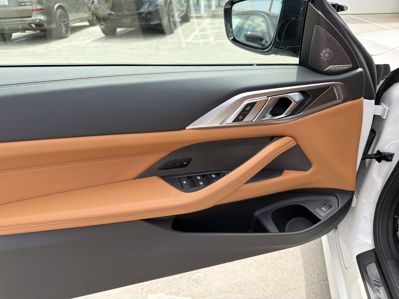 Used 2026 BMW M440i Convertible RWD image 10