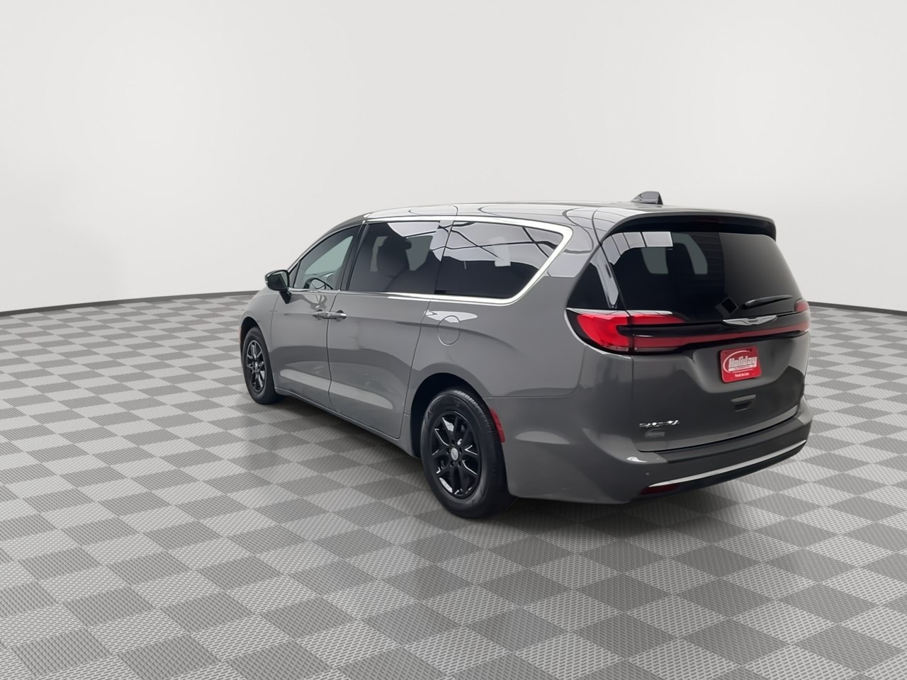 Used 2025 Chrysler Pacifica Select FWD image 37