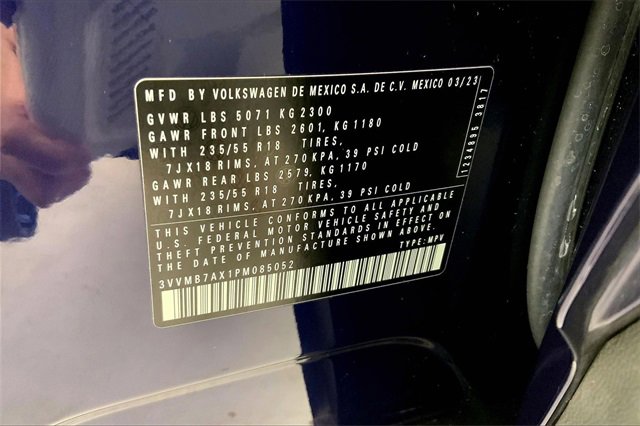 Used 2023 Volkswagen Tiguan SE w/ Panoramic Sunroof Package image 35