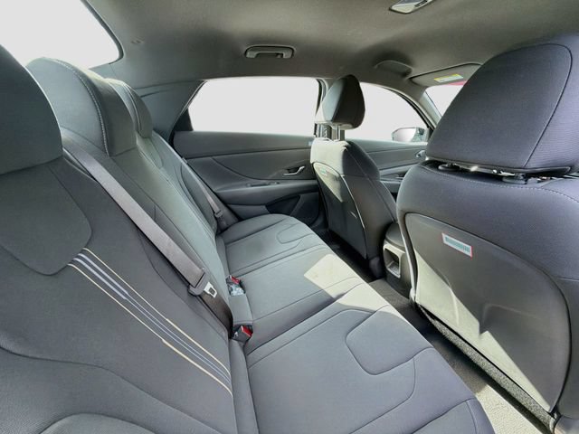 Certified 2026 Hyundai Elantra Sport FWD image 25