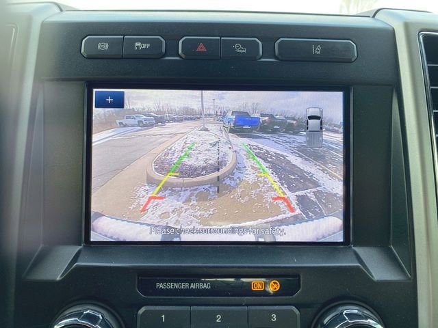 Used 2021 Ford F350 Lariat image 14