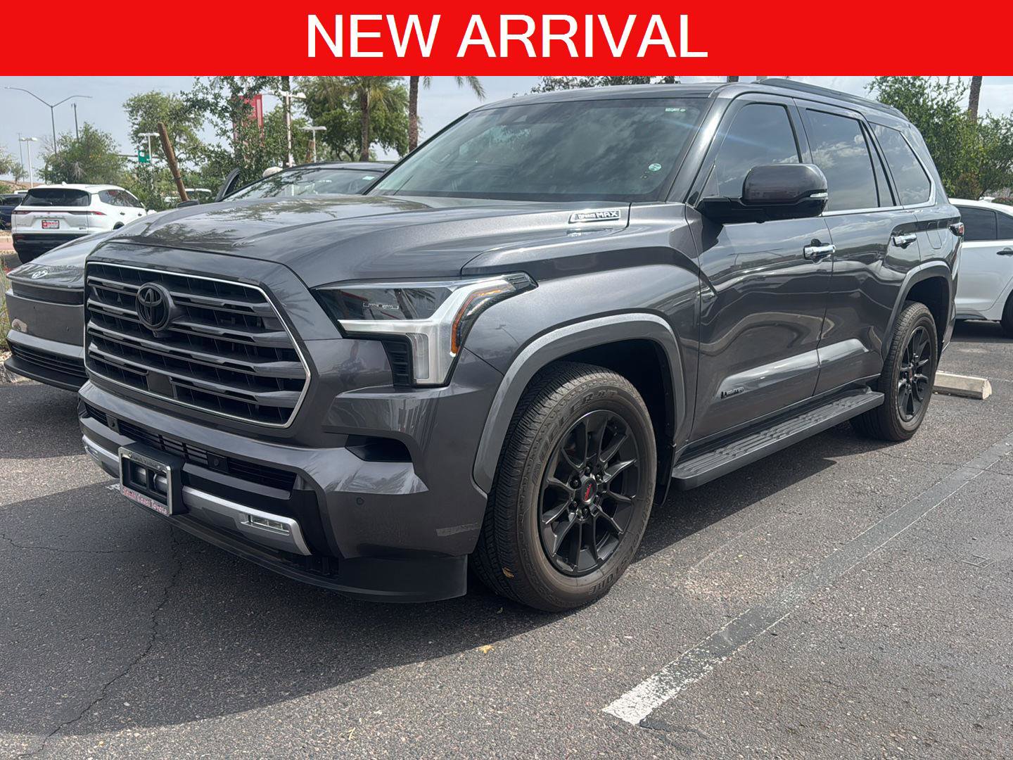 Used 2023 Toyota Sequoia Limited image 1