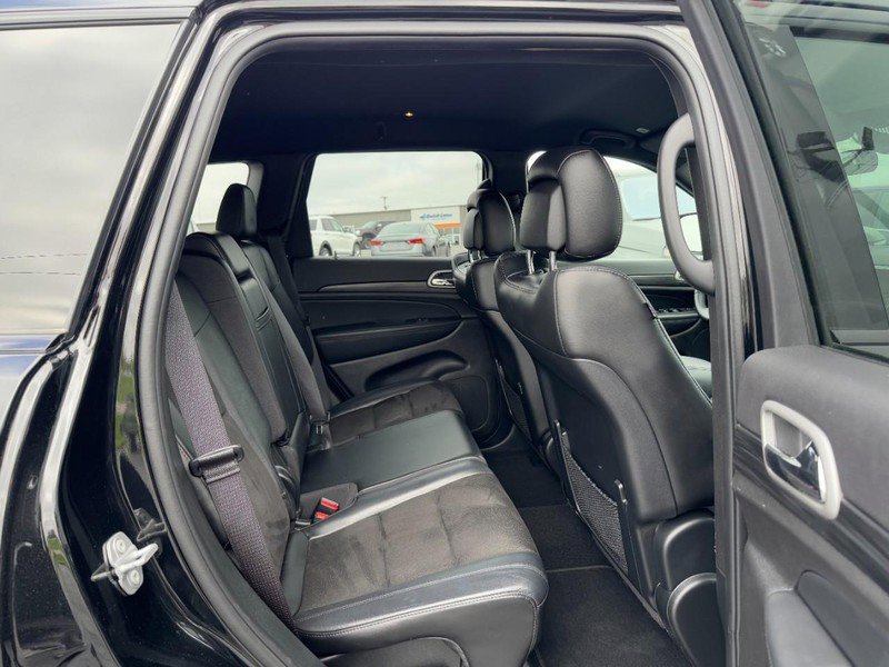 Used 2021 Jeep Grand Cherokee Laredo X AWD/4WD image 10