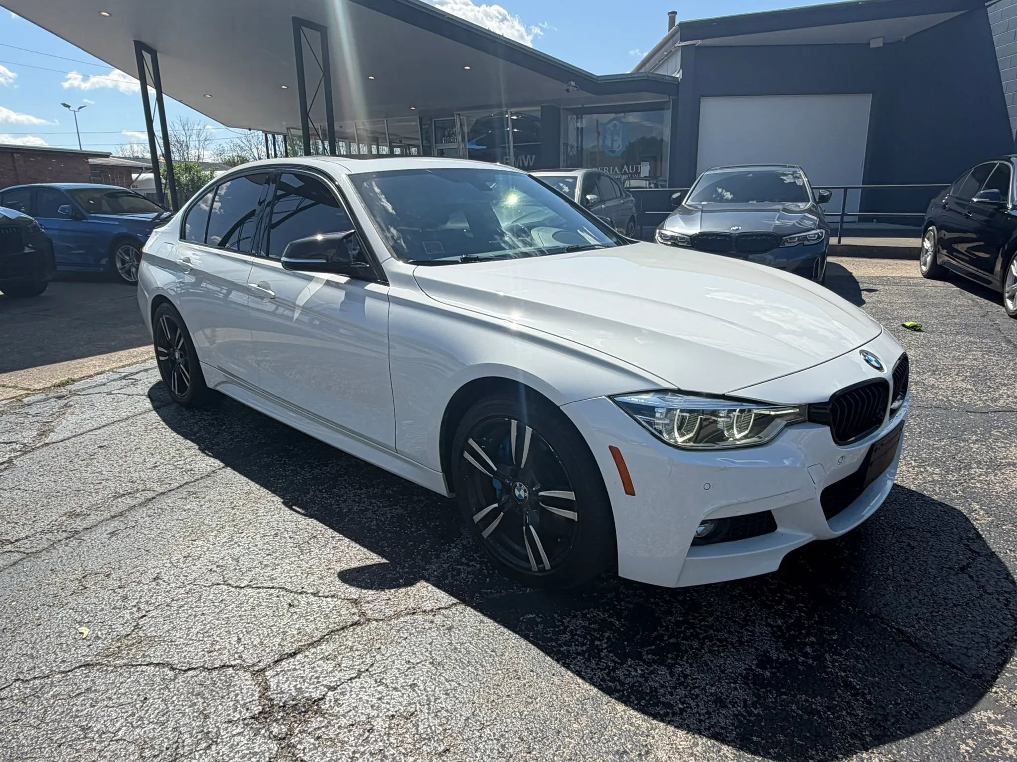 Used 2018 BMW 340i xDrive Sedan w/ Premium Package AWD/4WD image 10