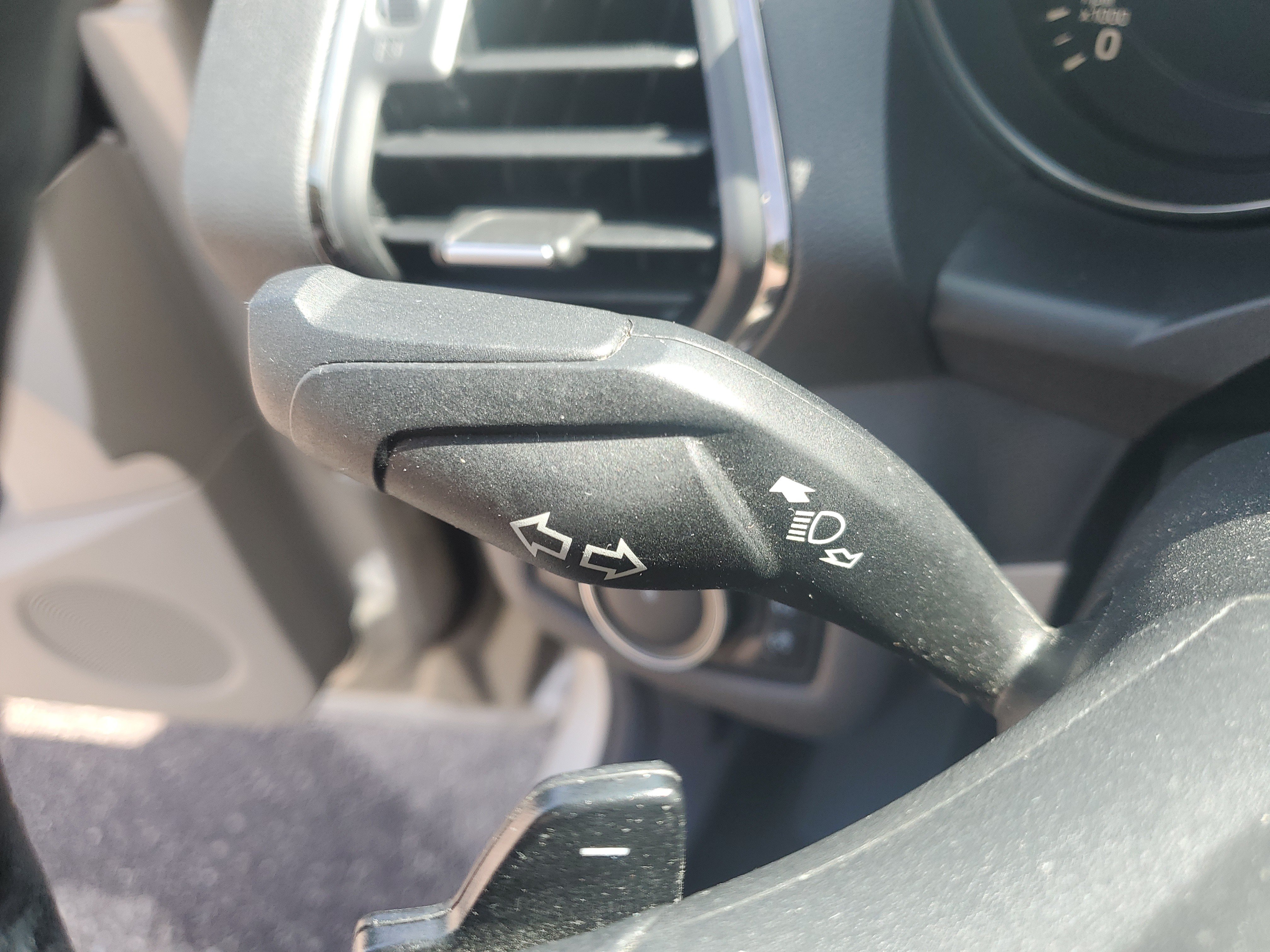 Used 2017 Ford Escape Titanium FWD image 14