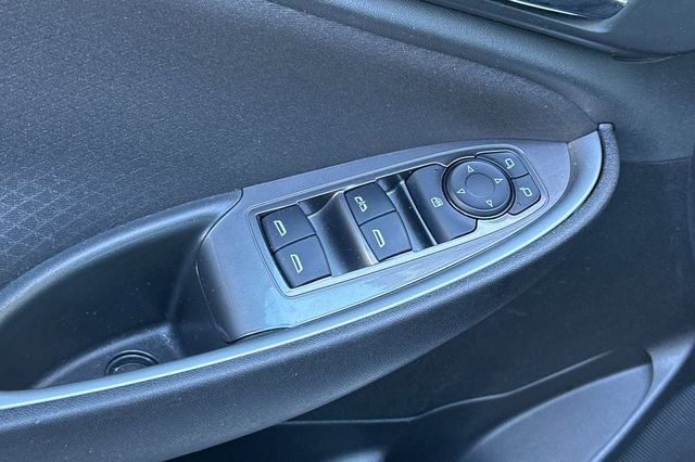Used 2025 Chevrolet Malibu LT image 12