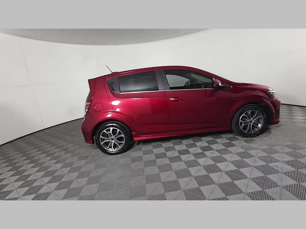 Used 2018 Chevrolet Sonic LT w/ Convenience Package FWD image 43
