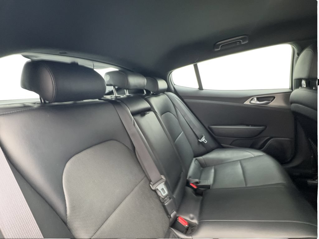 Used 2020 Kia Stinger GT RWD image 27