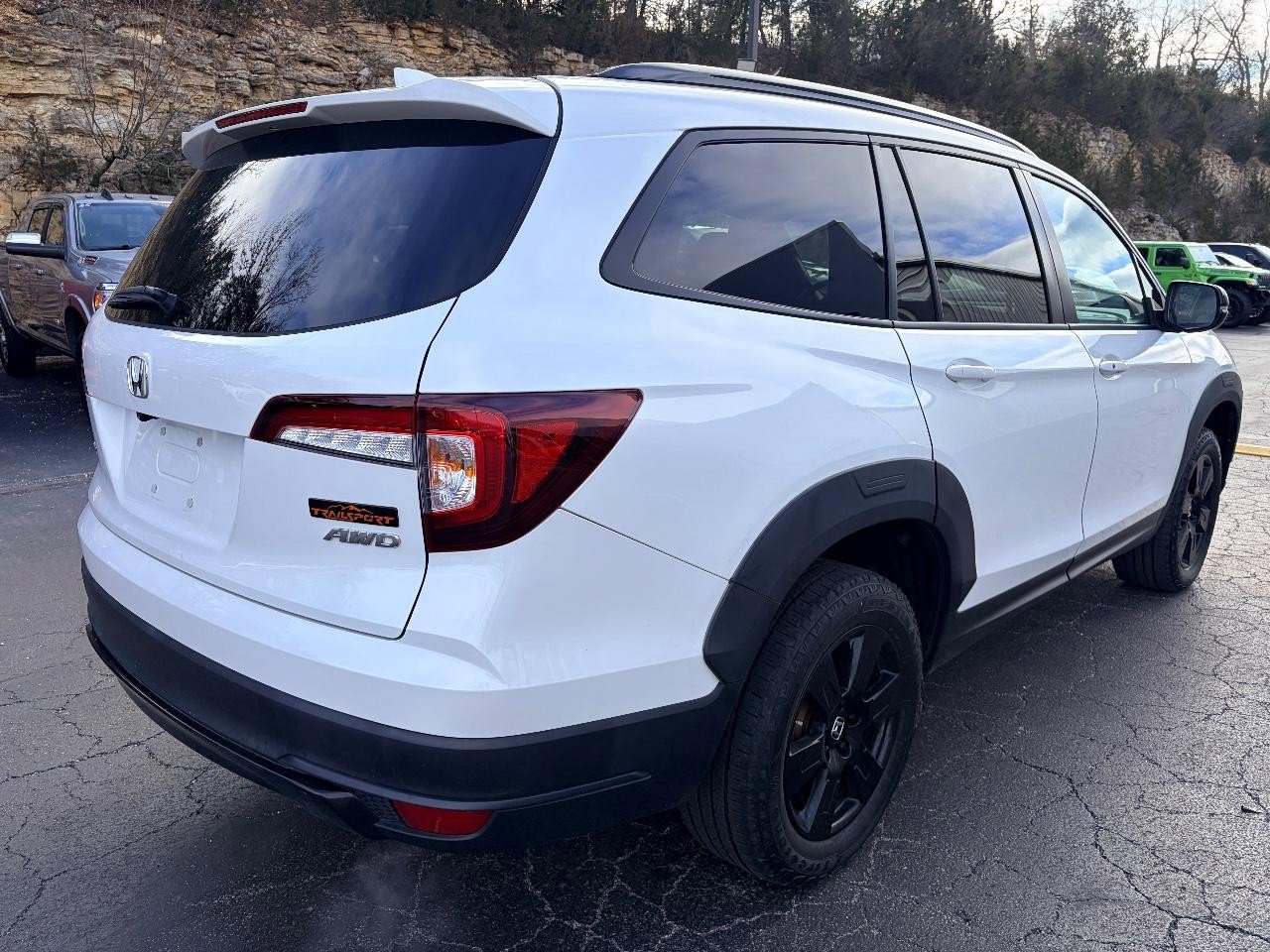 Used 2022 Honda Pilot TrailSport image 6