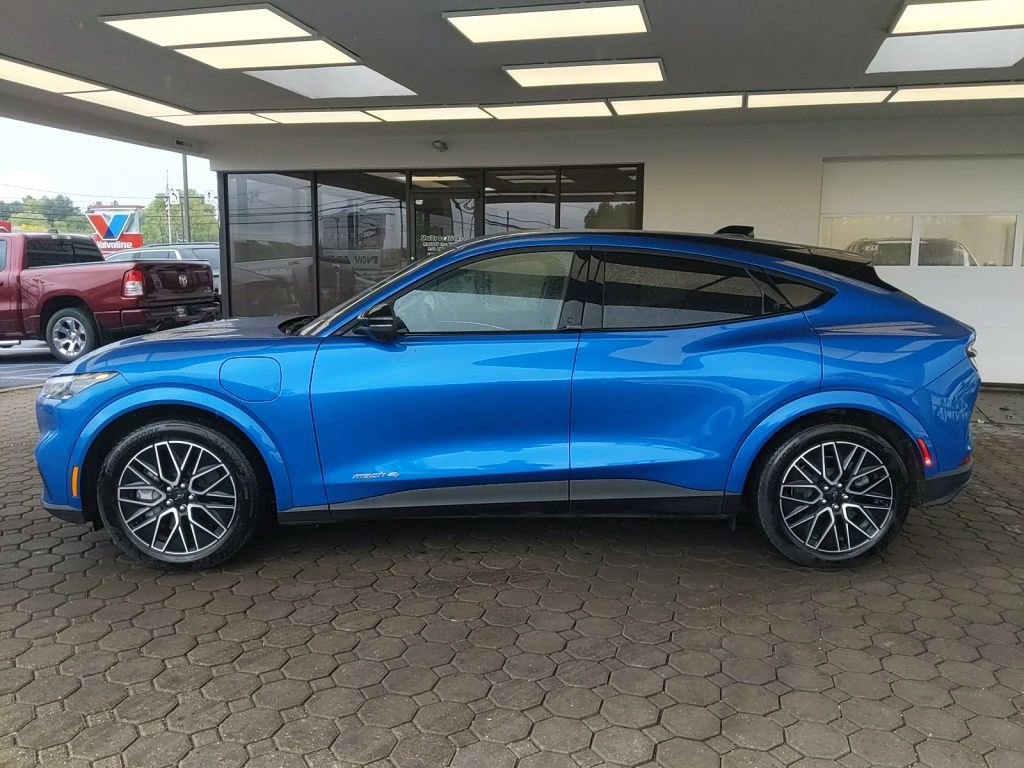 Used 2025 Ford Mustang Mach-E Premium AWD/4WD image 9