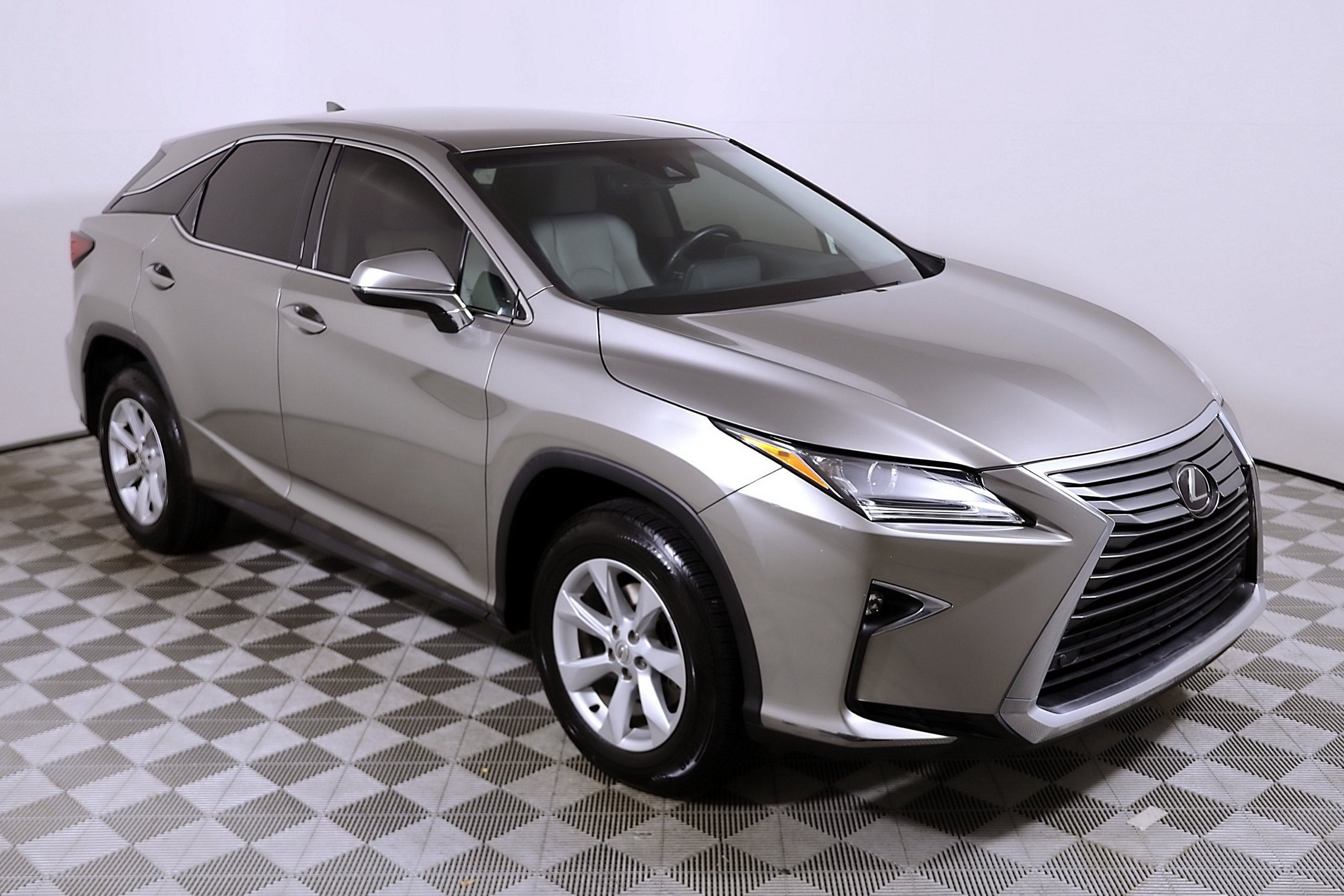 Used 2017 Lexus RX 350 FWD image 6