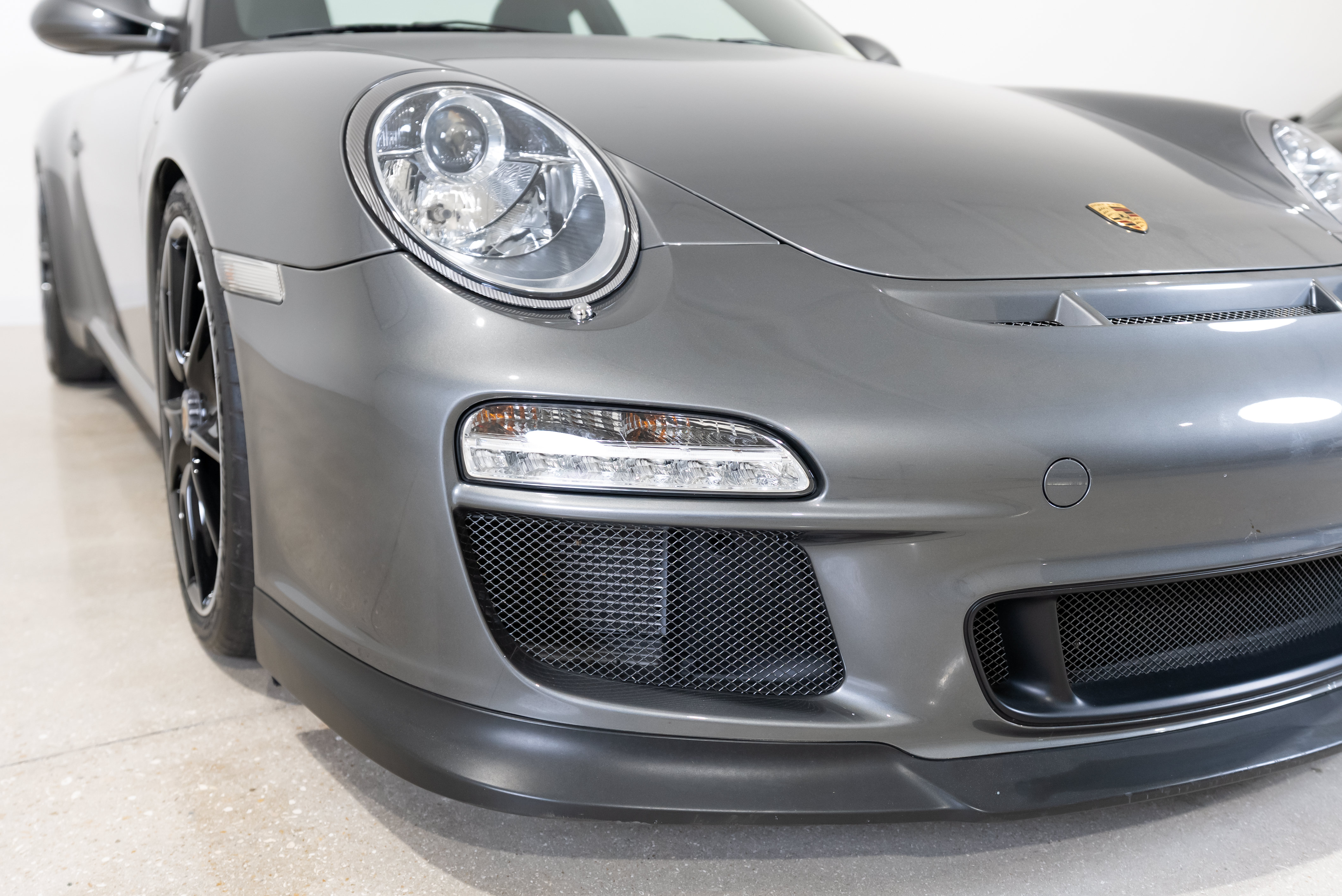Used 2011 Porsche 911 GT3 RWD image 35