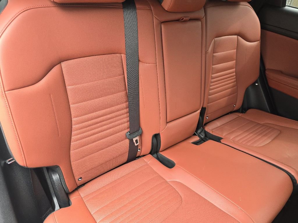 Used 2023 Kia Sportage SX image 22