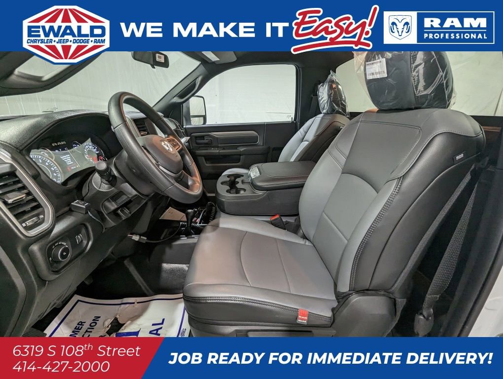 New 2024 RAM 2500 Tradesman w/ Chrome Appearance Group image 9