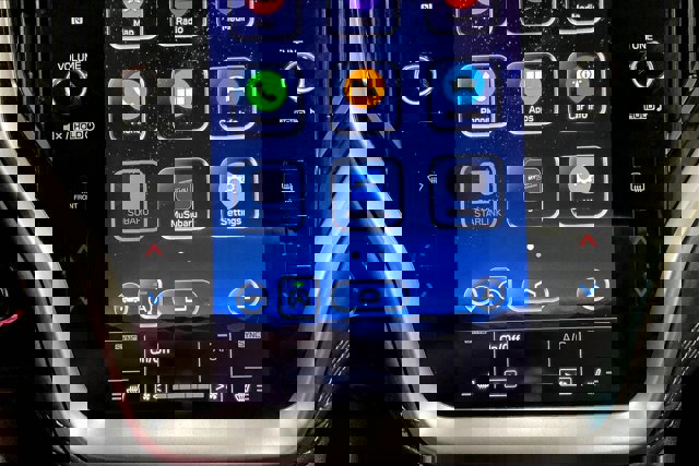 Used 2022 Subaru Outback Limited XT image 32