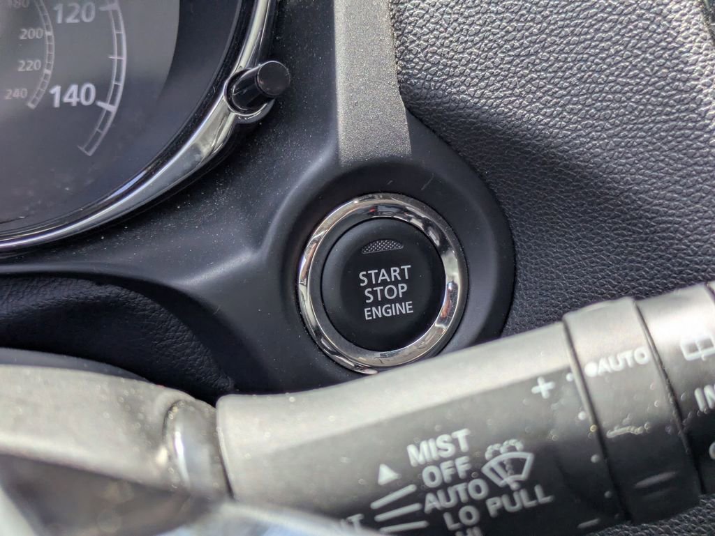 Used 2025 Mitsubishi Outlander Sport SE AWD/4WD image 24