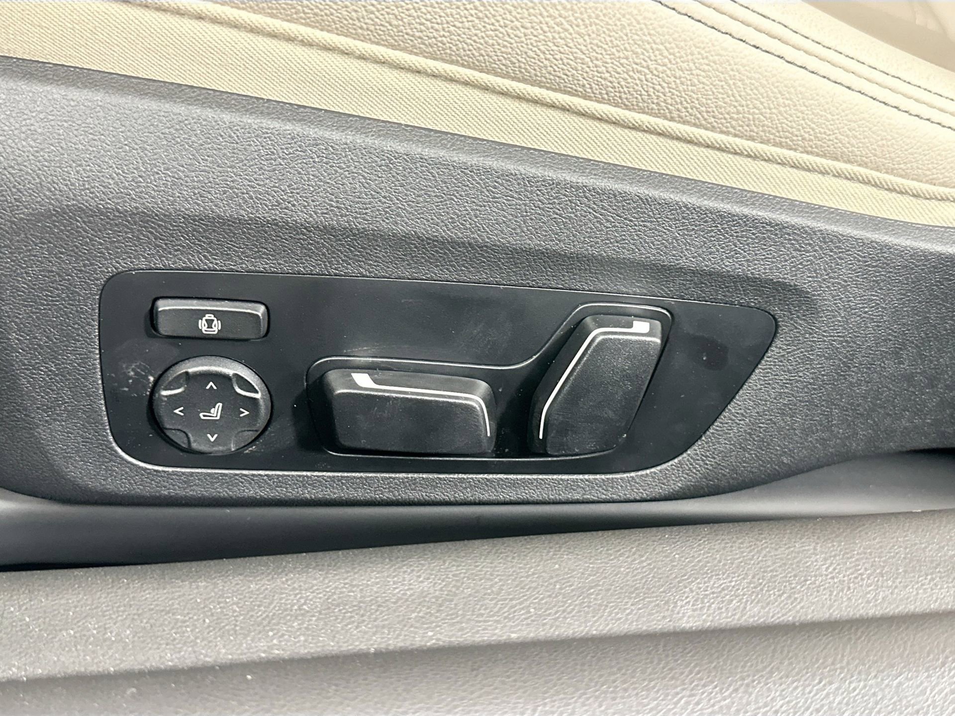 New 2026 BMW 230i Coupe w/ Premium Package image 19