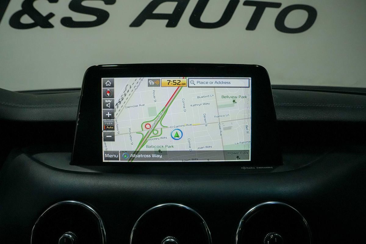 Used 2019 Kia Stinger GT1 RWD image 18