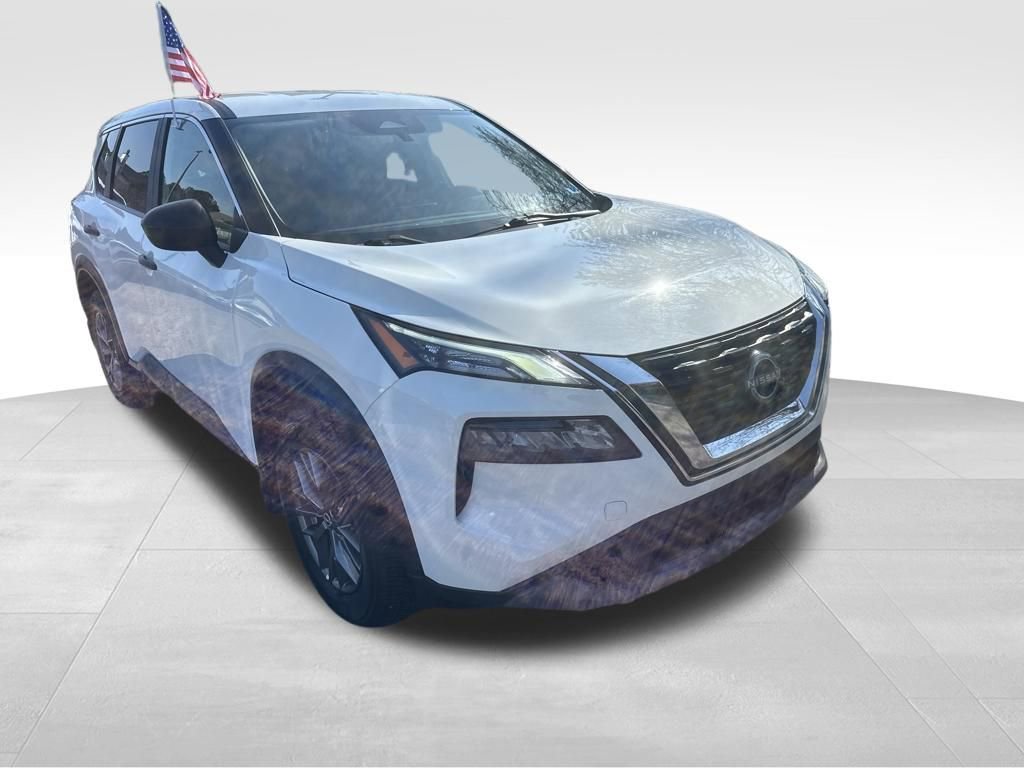 Used 2023 Nissan Rogue S AWD/4WD image 30