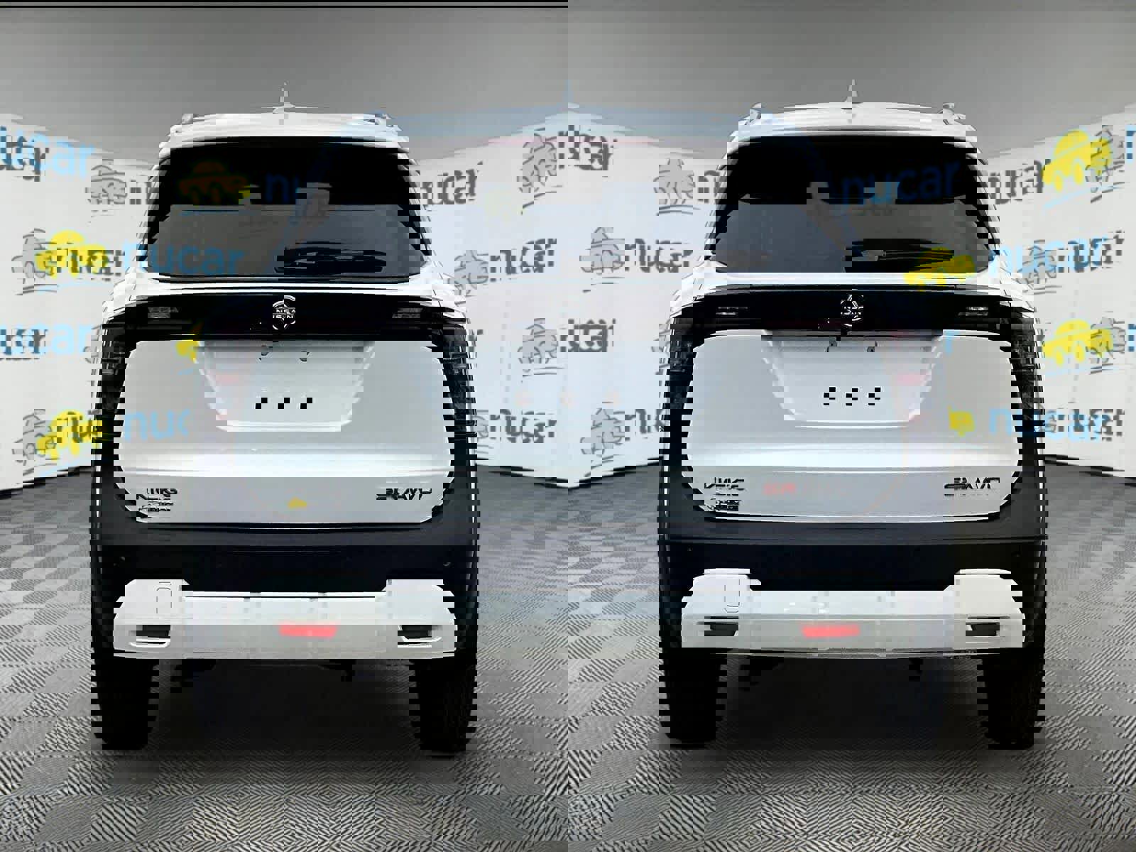 Used 2025 Nissan Kicks SR w/ SR Premium Package image 5