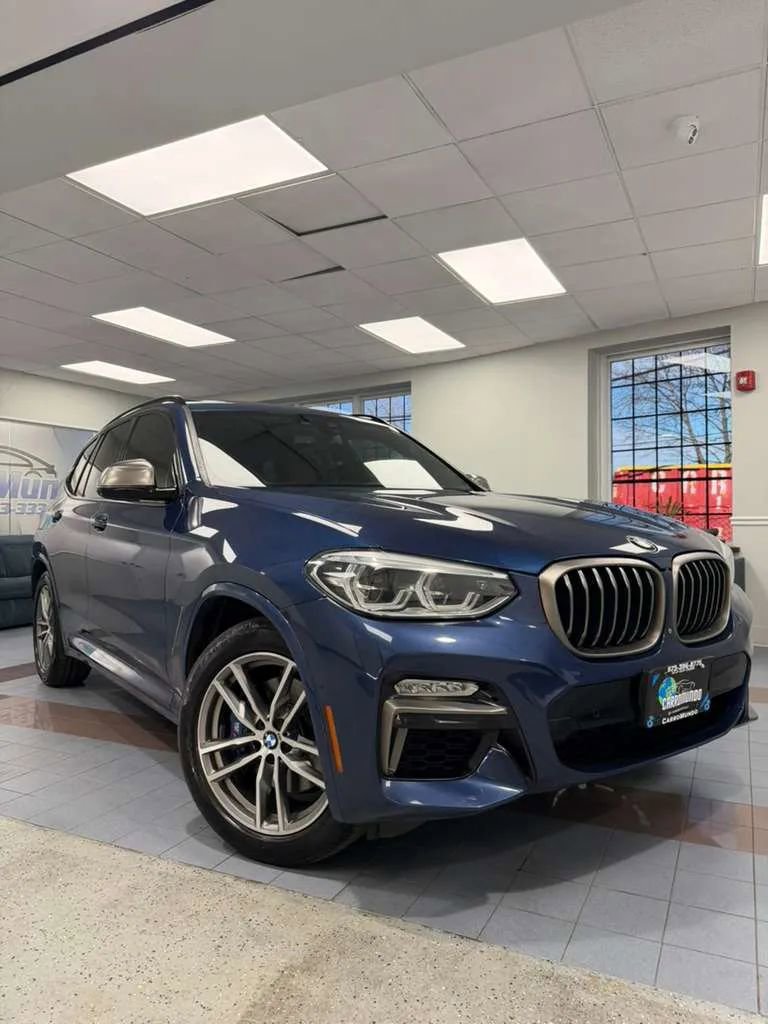 Used 2018 BMW X3 M40i image 1