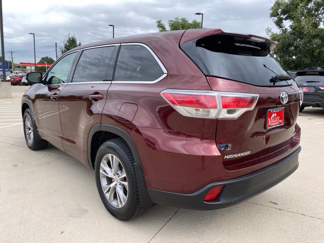 Used 2014 Toyota Highlander Plus AWD/4WD image 3