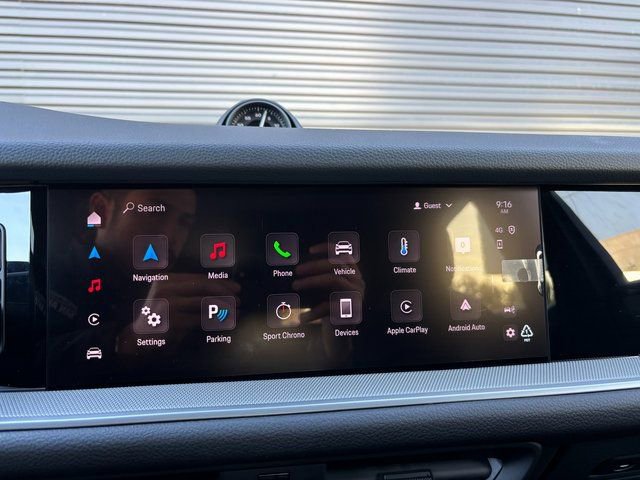 Certified 2025 Porsche Cayenne Coupe image 20