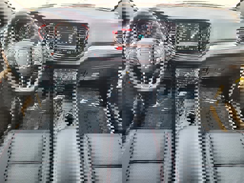 New 2025 Dodge Durango R/T image 12