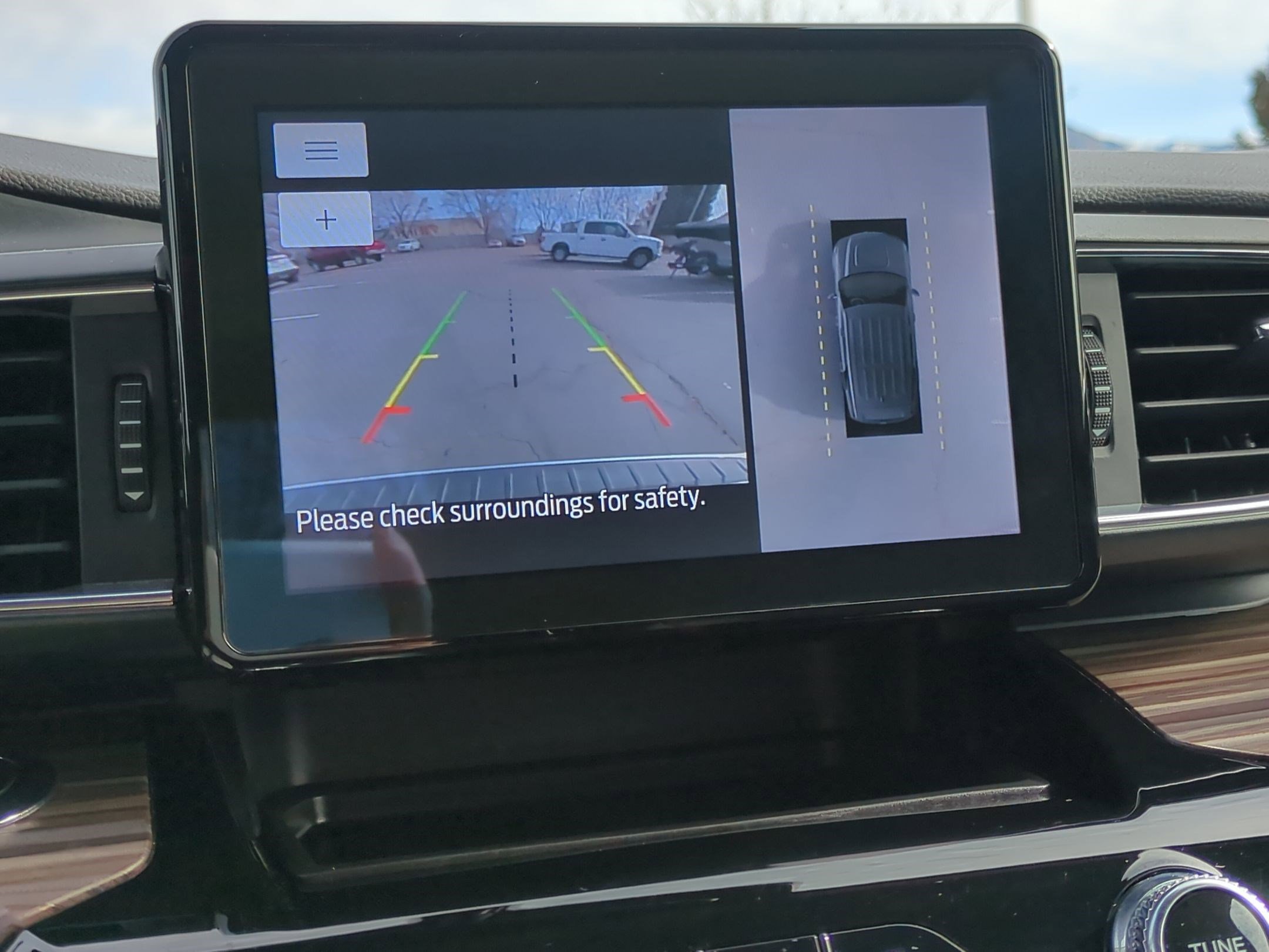 Used 2022 Ford Explorer Limited w/ Equipment Group 301A image 26