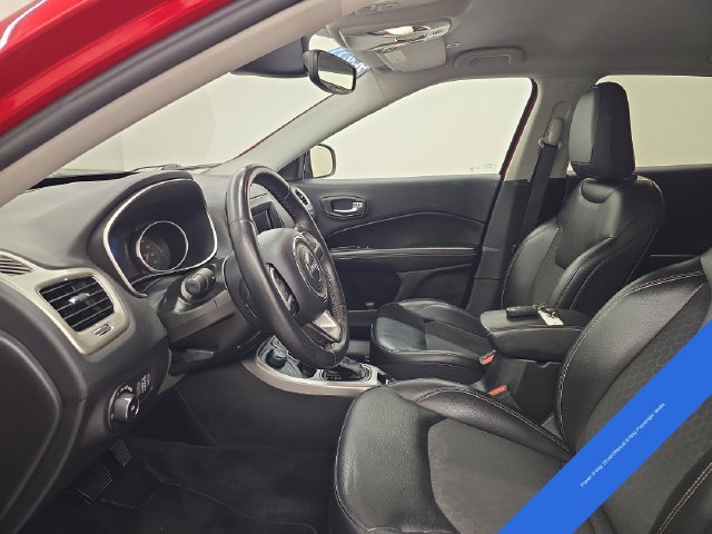 Used 2018 Jeep Compass Latitude w/ Popular Equipment Group AWD/4WD image 20