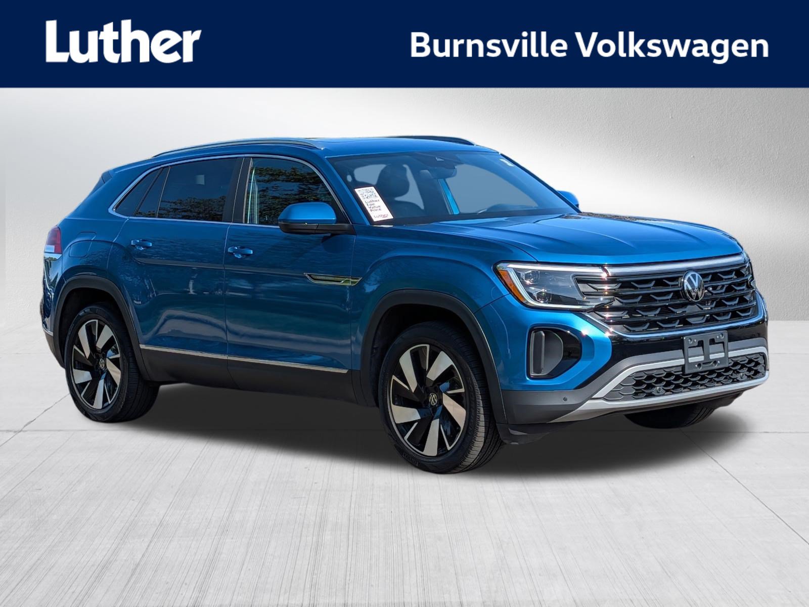 Used 2024 Volkswagen Atlas Cross Sport SEL AWD/4WD image 1