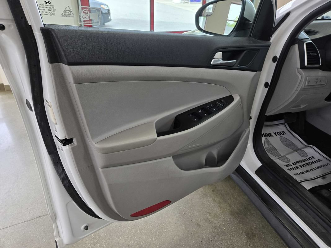 Used 2019 Hyundai Tucson SE AWD/4WD image 10